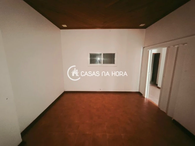 Loja para Arrendamento em Algueirão-Mem Martins Foto 9