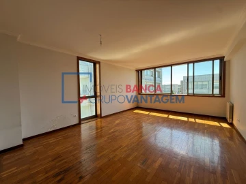 Apartamento T2 para Venda em Moreira