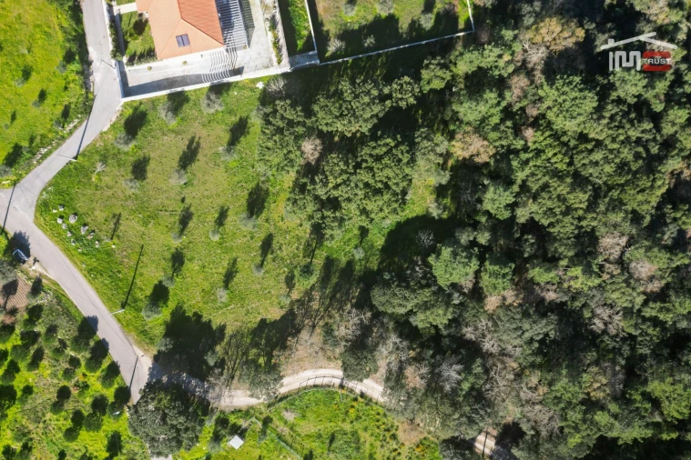 Terreno para Venda em Atouguia Foto 13