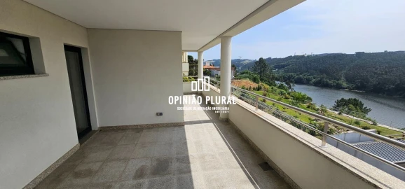 Moradia T3 para Venda em Gondomar (São Cosme), Valbom e Jovim