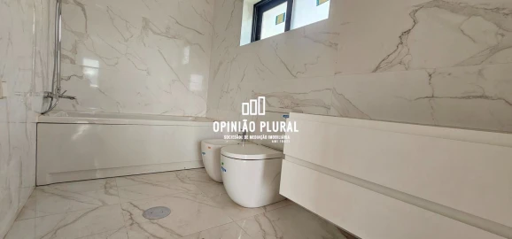 Moradia T3 para Venda em Gondomar (São Cosme), Valbom e Jovim