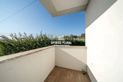 Moradia T4 para Venda em Arcozelo