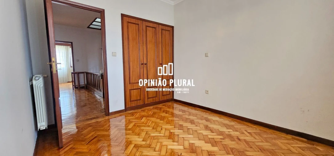 Moradia T5 para Venda em Campanhã Foto 23