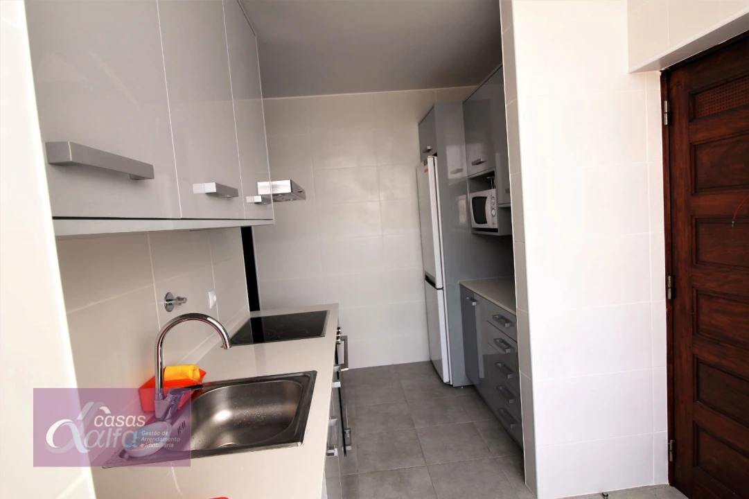 Quarto para Arrendamento em Leiria, Pousos, Barreira e Cortes Foto 7
