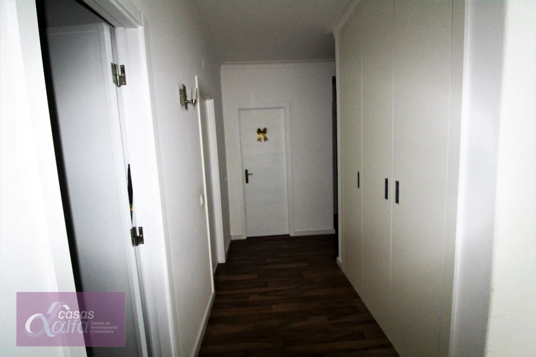 Quarto para Arrendamento em Leiria, Pousos, Barreira e Cortes Foto 8