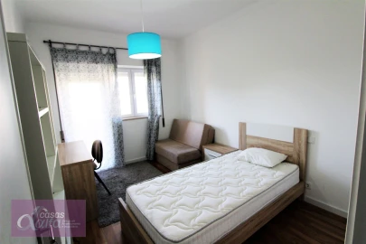 Quarto para Arrendamento em Leiria, Pousos, Barreira e Cortes
