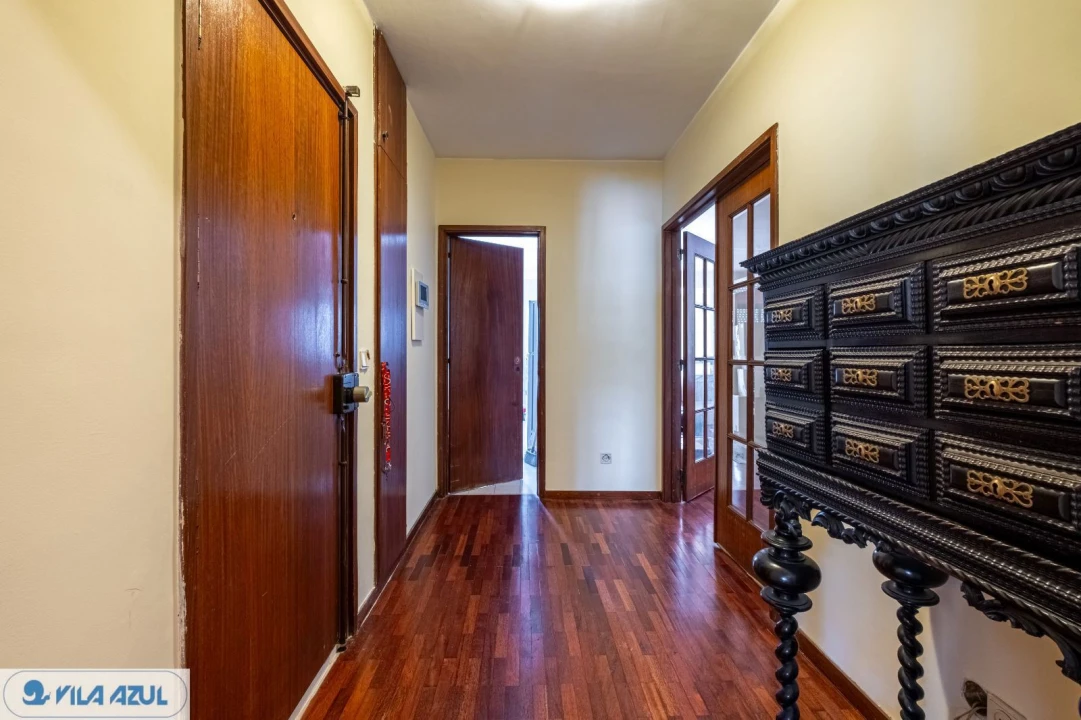Apartamento T3 para Venda em Ramalde Foto 11
