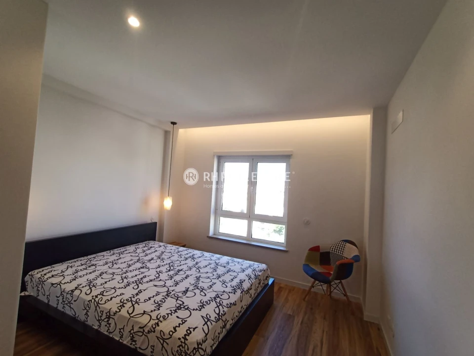Apartamento T2 para Arrendamento em Buarcos Foto 7