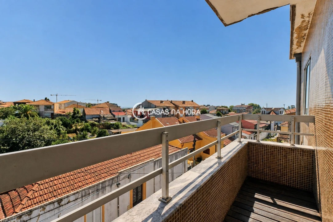 Apartamento T2 para Arrendamento em Santa Marinha e São Pedro da Afurada Foto 3