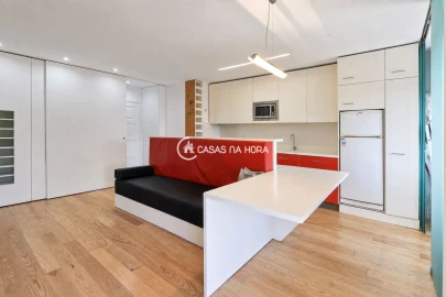 Apartamento T2 para Arrendamento em Santa Marinha e São Pedro da Afurada