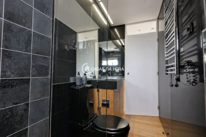 Apartamento T2 para Arrendamento em Santa Marinha e São Pedro da Afurada