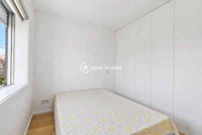 Apartamento T2 para Arrendamento em Santa Marinha e São Pedro da Afurada