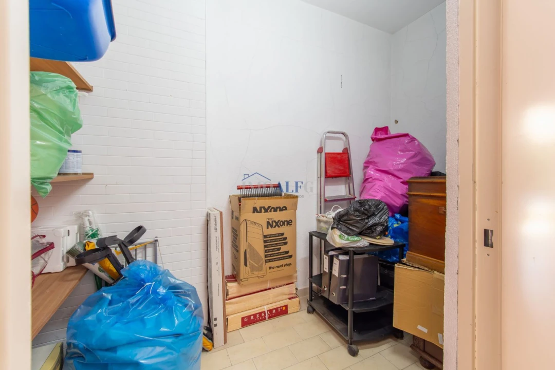 Apartamento T3 para Venda em Carnaxide e Queijas Foto 32