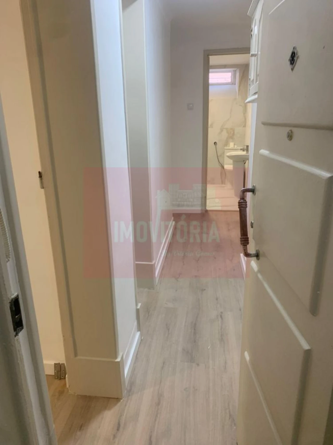 Apartamento T2 para Venda em Almada, Cova da Piedade, Pragal e Cacilhas Foto 4