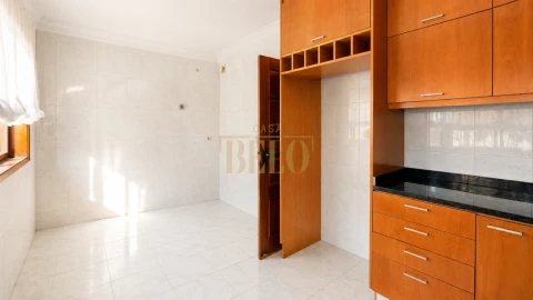 Moradia T3 para Venda em Milheiros