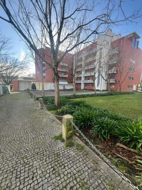Loja para Trespasse em Cidade da Maia