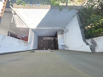 Moradia T4 para Venda em Glória e Vera Cruz