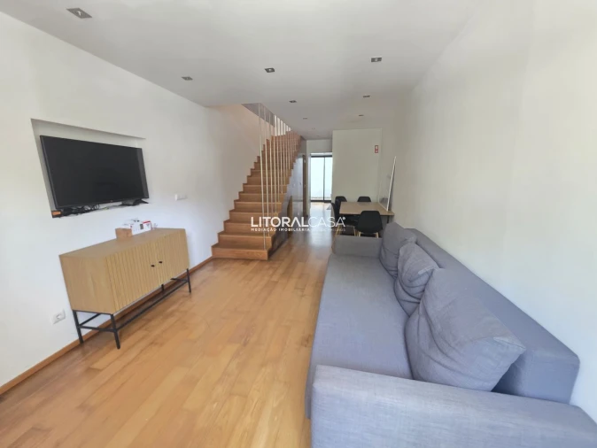 Moradia T4 para Venda em Glória e Vera Cruz Foto 5