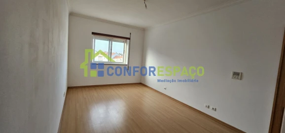 Apartamento T4 para Venda em Castelo Branco