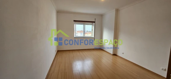 Apartamento T4 para Venda em Castelo Branco