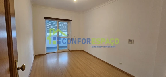 Apartamento T4 para Venda em Castelo Branco