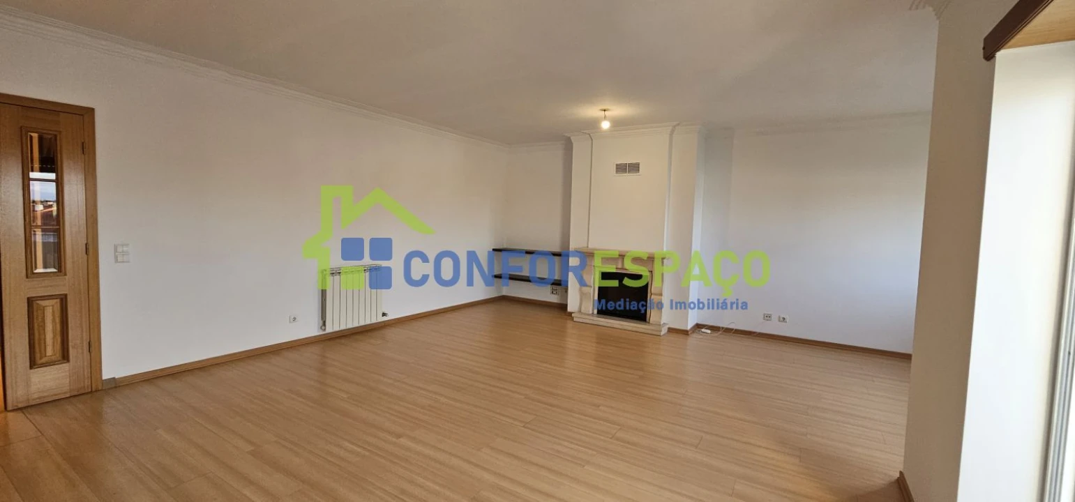 Apartamento T4 para Venda em Castelo Branco Foto 4
