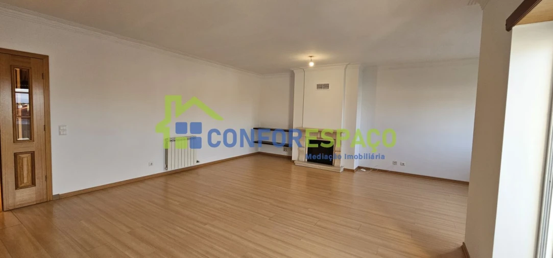 Apartamento T4 para Venda em Castelo Branco Foto 4