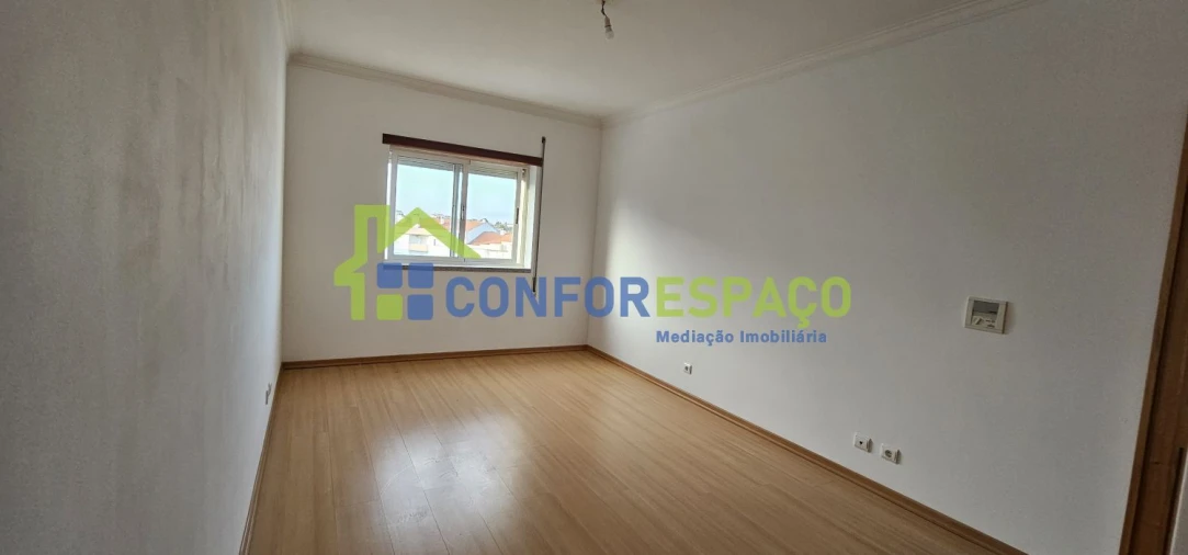 Apartamento T4 para Venda em Castelo Branco Foto 7