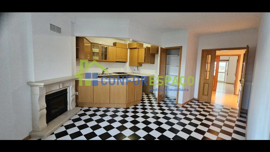 Apartamento T4 para Venda em Castelo Branco