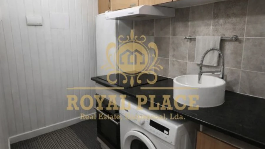 Apartamento T1 para Venda em Santa Maria de Lamas