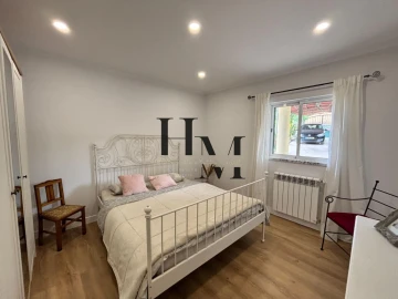Moradia T6 para Venda em Aveiras de Cima