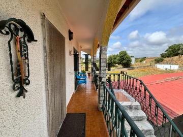 Moradia T6 para Venda em Aveiras de Cima