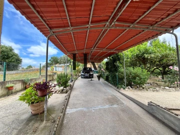 Moradia T6 para Venda em Aveiras de Cima
