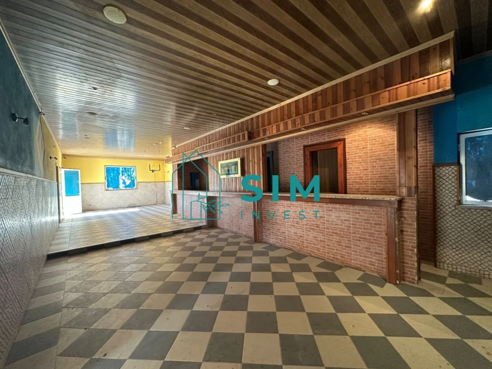 Moradia T5 para Venda em Azoia de Cima e Tremês Foto 45