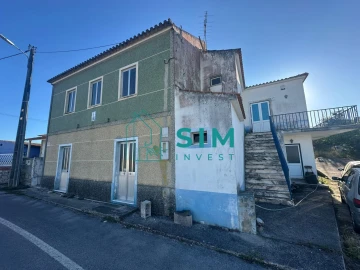 Moradia T5 para Venda em Azoia de Cima e Tremês