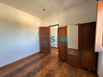Moradia T5 para Venda em Azoia de Cima e Tremês