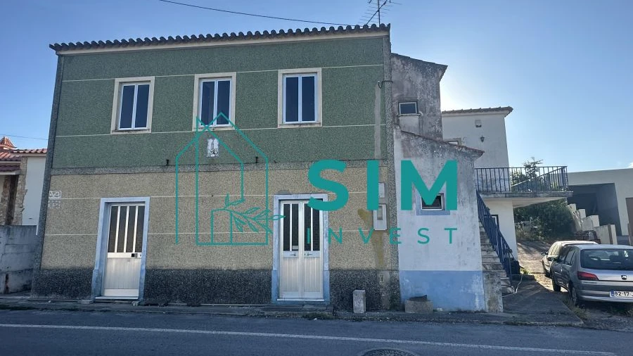 Moradia T5 para Venda em Azoia de Cima e Tremês