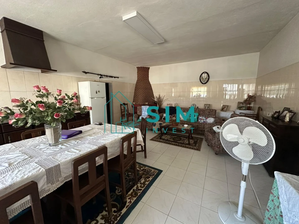 Moradia T5 para Venda em Azoia de Cima e Tremês Foto 51