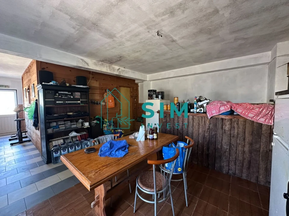 Moradia T5 para Venda em Azoia de Cima e Tremês Foto 21