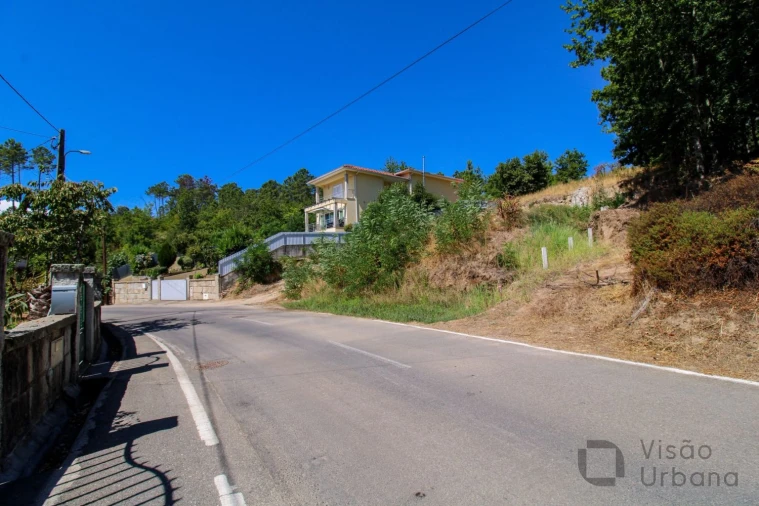 Terreno para Venda em Orgens Foto 5