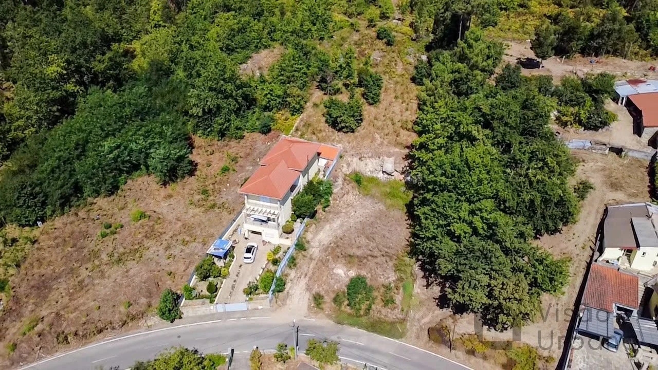 Terreno para Venda em Orgens Foto 4
