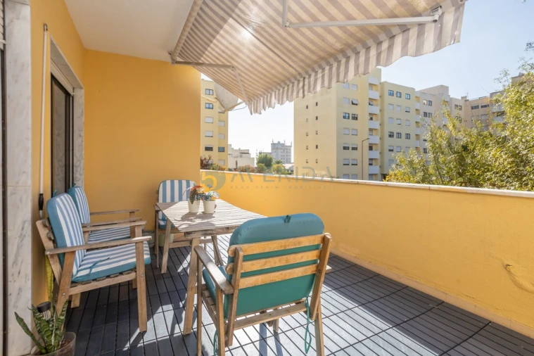 Apartamento T3 para Venda em Barreiro e Lavradio Foto 10