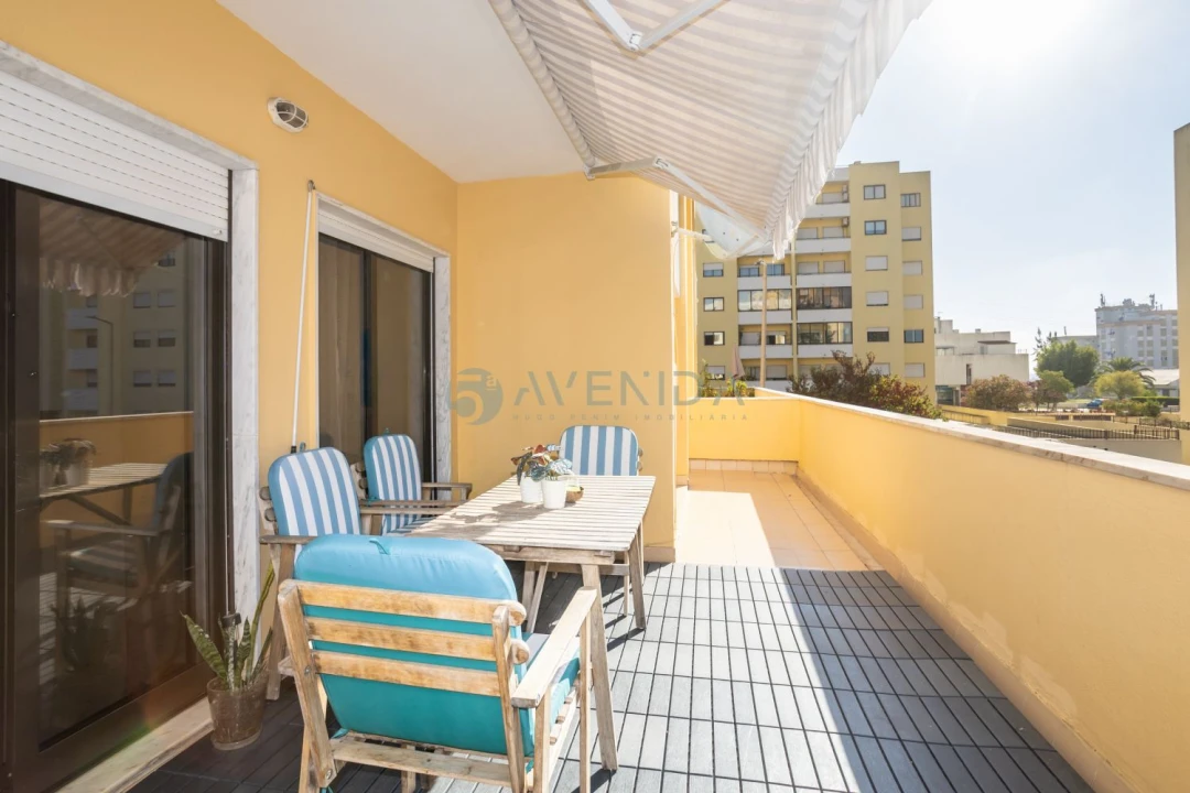 Apartamento T3 para Venda em Barreiro e Lavradio Foto 11