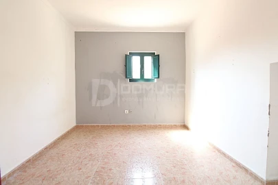 Moradia T3 para Venda em Figueira dos Cavaleiros
