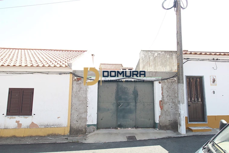 Moradia T3 para Venda em Figueira dos Cavaleiros Foto 24