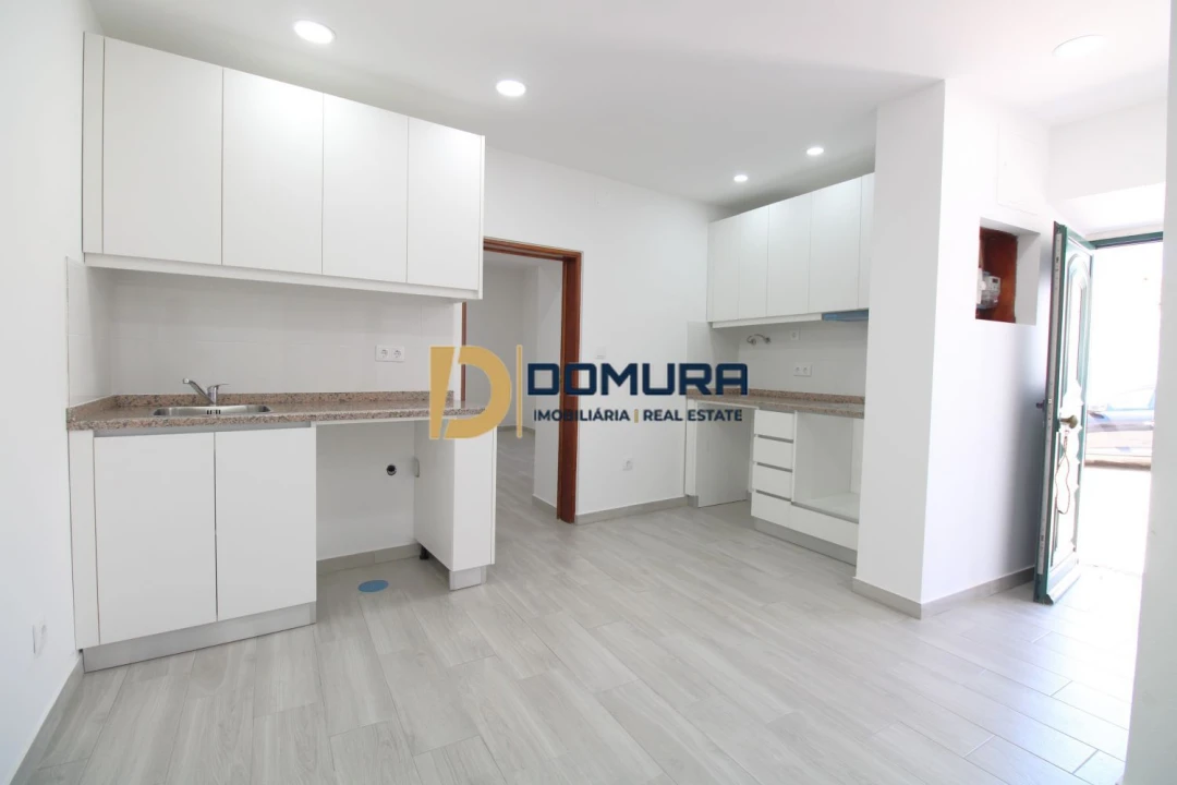 Moradia T3 para Venda em Bencatel Foto 15