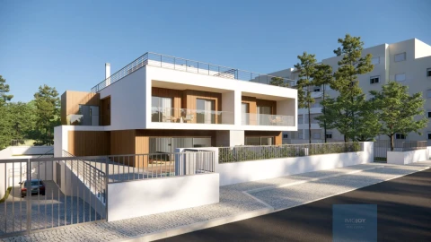 Terreno para Venda em Oeiras e São Julião da Barra, Paço de Arcos e Caxias