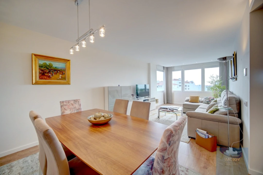 Apartamento T2 para Venda em Cascais e Estoril Foto 3
