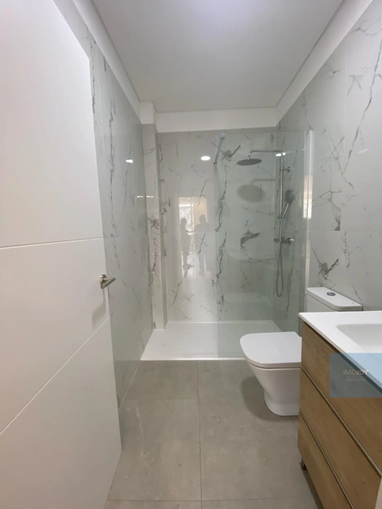 Apartamento T1 para Venda em Ermesinde Foto 19