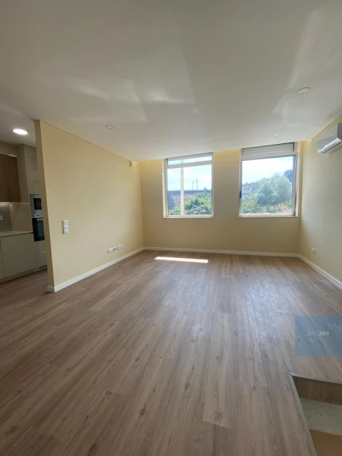 Apartamento T1 para Venda em Ermesinde